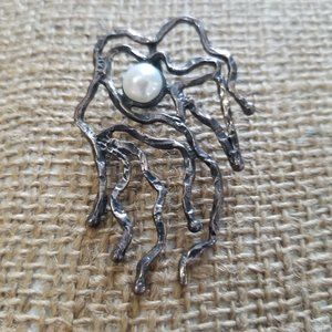 Sterling Silver Pearl Pendant